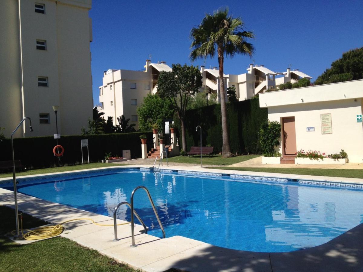 Beautiful Holiday Apartment 2 Bedroom Beach And Pool Malaga Marbella Calahonda Royale Mijas Costa Spain Ngoại thất bức ảnh