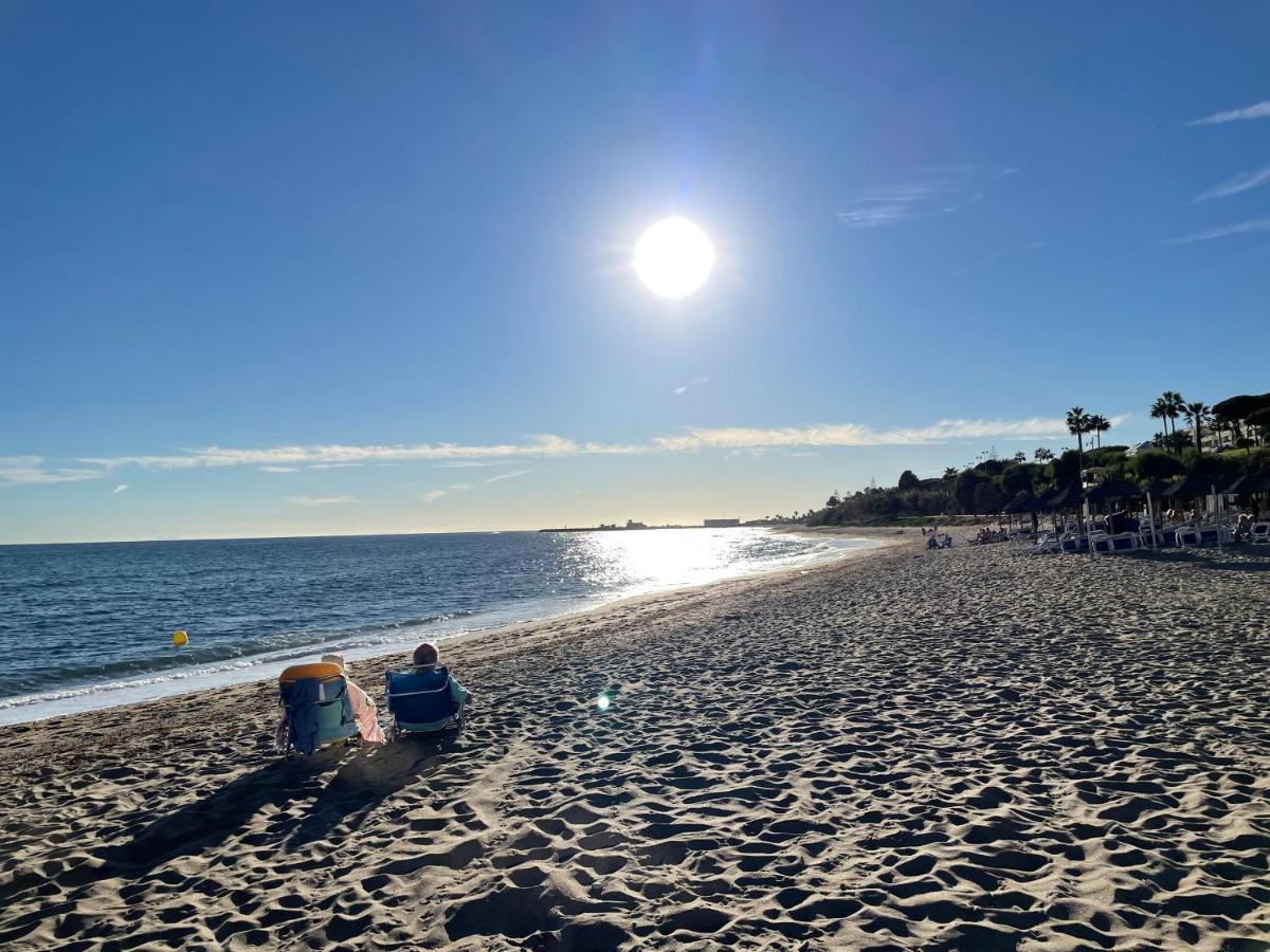 Beautiful Holiday Apartment 2 Bedroom Beach And Pool Malaga Marbella Calahonda Royale Mijas Costa Spain Ngoại thất bức ảnh