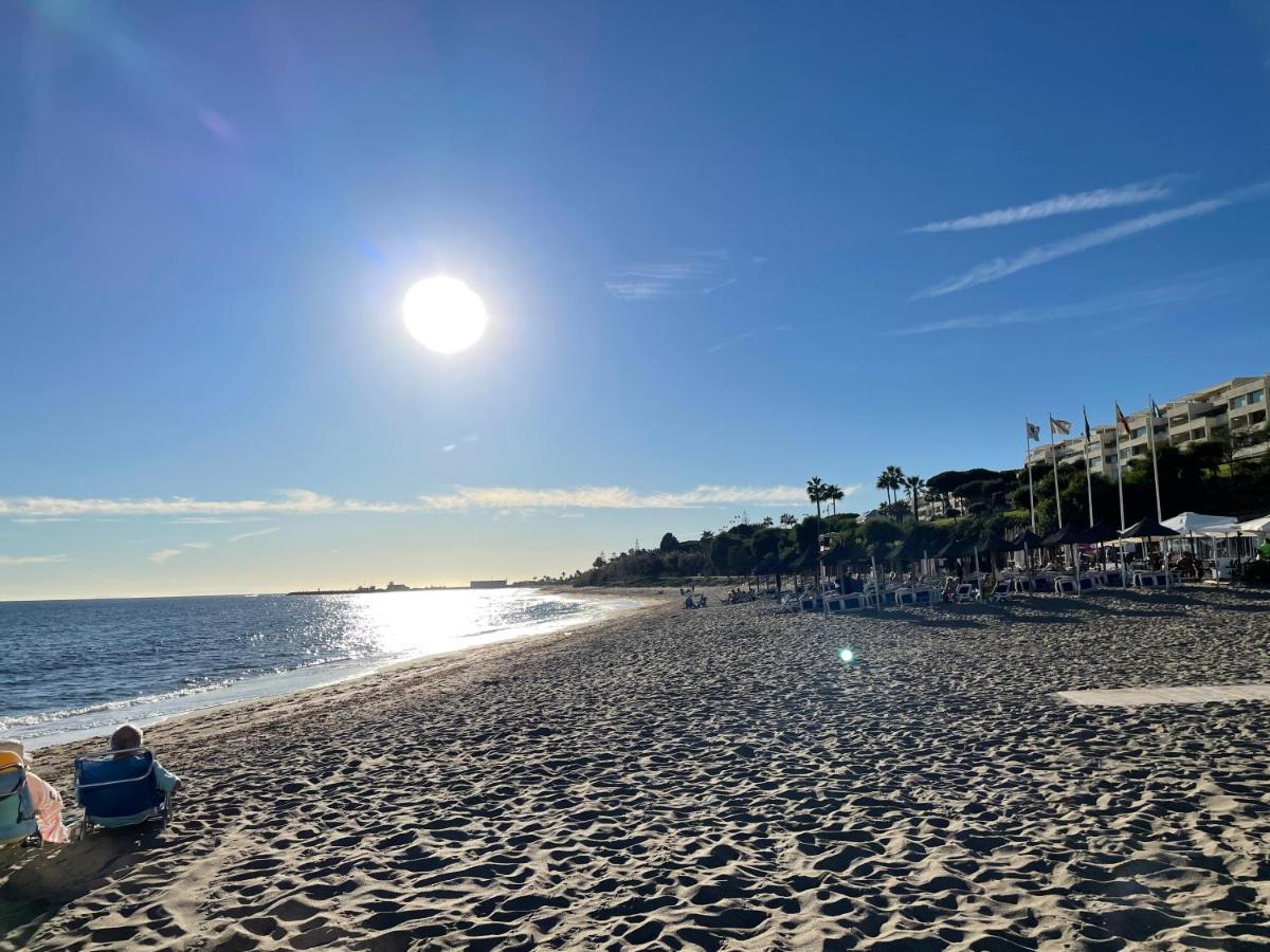 Beautiful Holiday Apartment 2 Bedroom Beach And Pool Malaga Marbella Calahonda Royale Mijas Costa Spain Ngoại thất bức ảnh