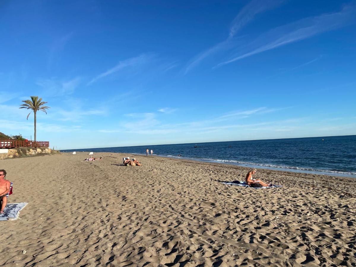 Beautiful Holiday Apartment 2 Bedroom Beach And Pool Malaga Marbella Calahonda Royale Mijas Costa Spain Ngoại thất bức ảnh
