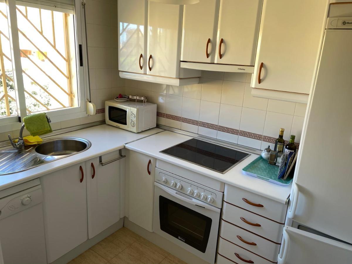 Beautiful Holiday Apartment 2 Bedroom Beach And Pool Malaga Marbella Calahonda Royale Mijas Costa Spain Ngoại thất bức ảnh