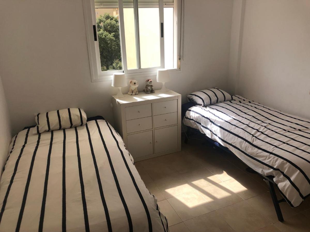 Beautiful Holiday Apartment 2 Bedroom Beach And Pool Malaga Marbella Calahonda Royale Mijas Costa Spain Ngoại thất bức ảnh